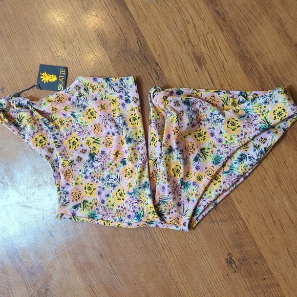 NWT Skatie Nicole Florence Swimwear (A10) - Picture 4 of 7
